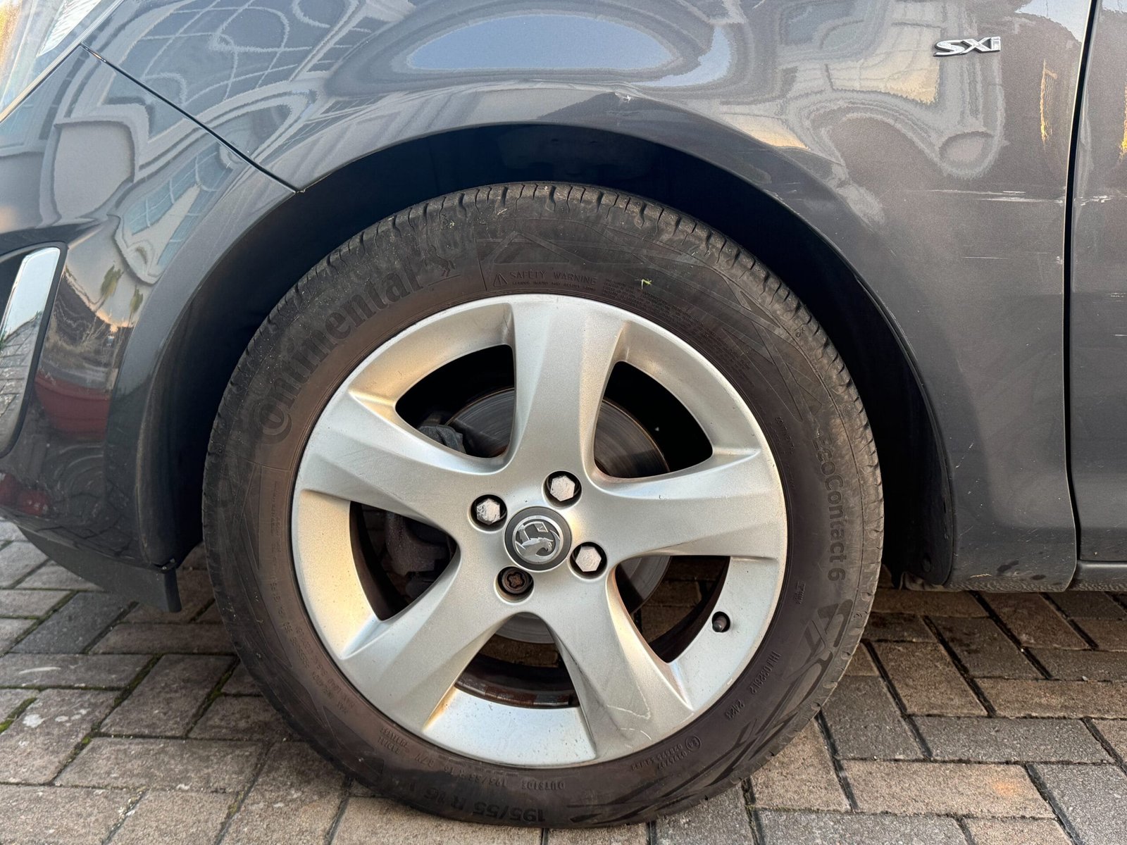 
Vauxhall Corsa 1.4 SXI full									