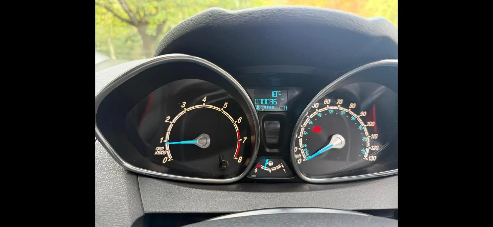 
Ford Fiesta 1.0 Black Ed. full									