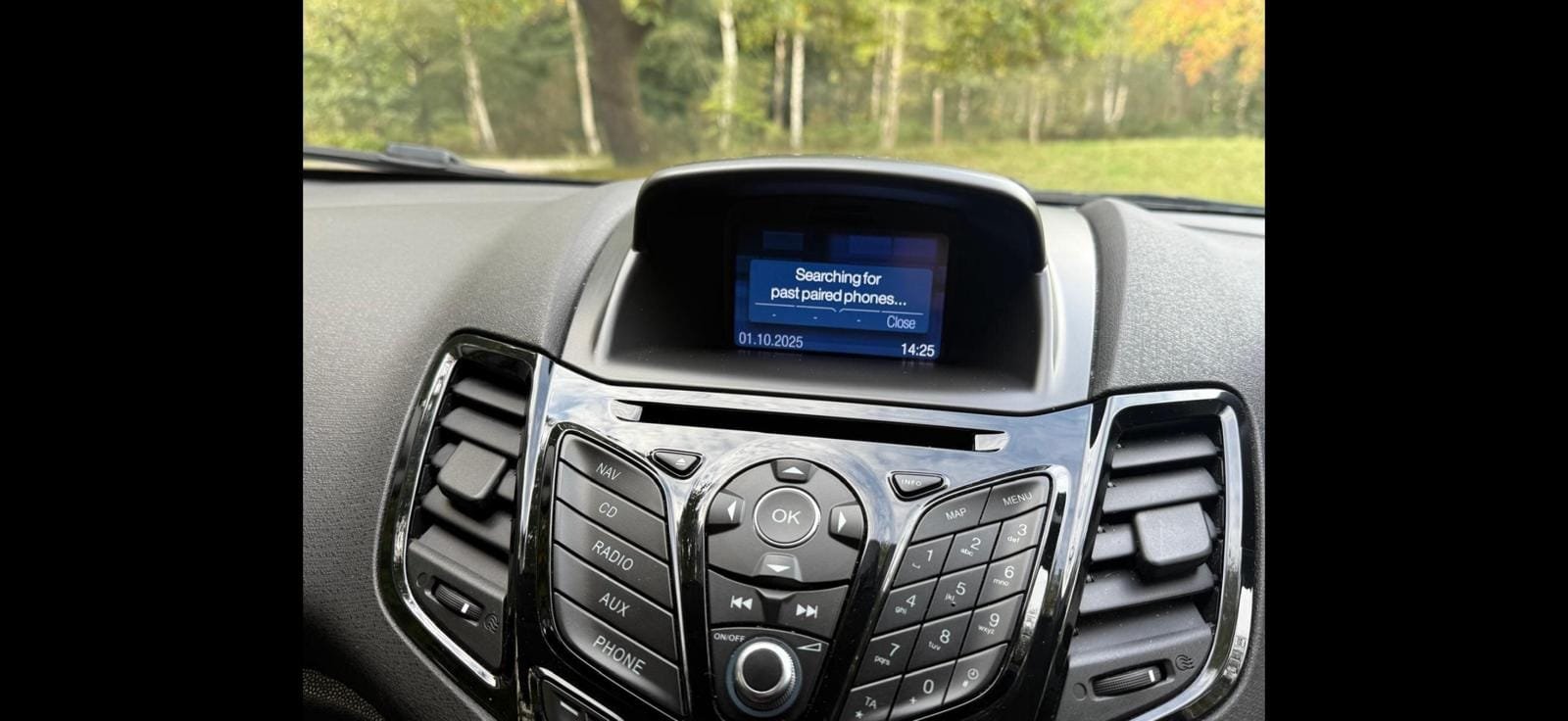 
Ford Fiesta 1.0 Black Ed. full									