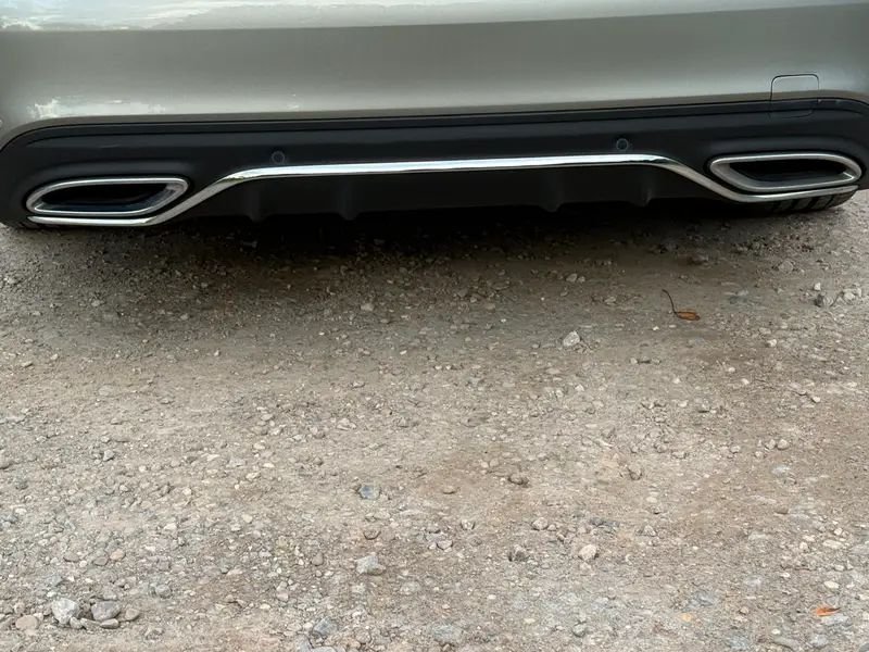 
Mercedes C Class 2.0L full									