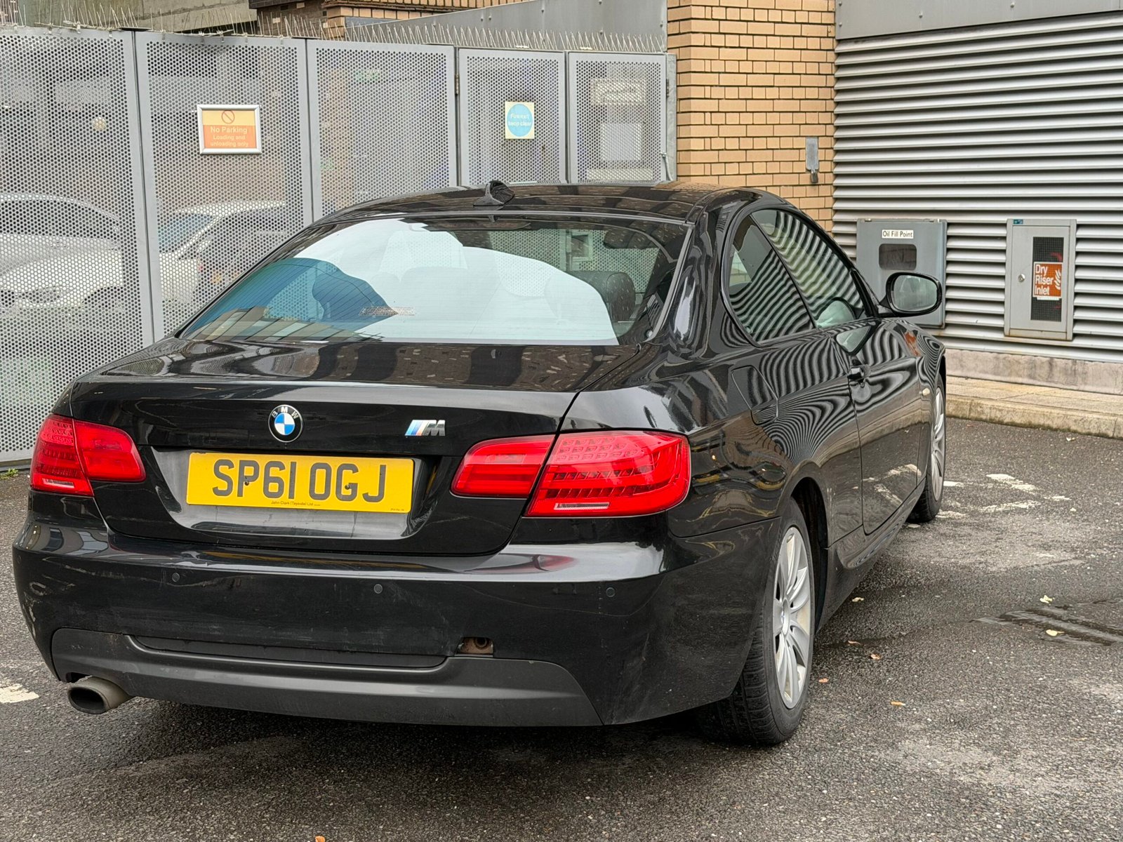 
								BMW 3 Series 2.0 320i M Sport Steptronic Euro 5 full									