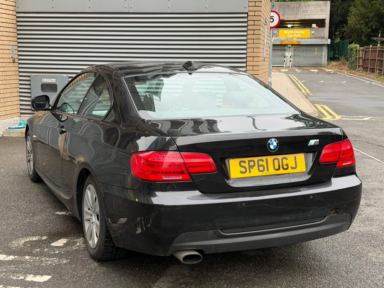 
								BMW 3 Series 2.0 320i M Sport Steptronic Euro 5 full									