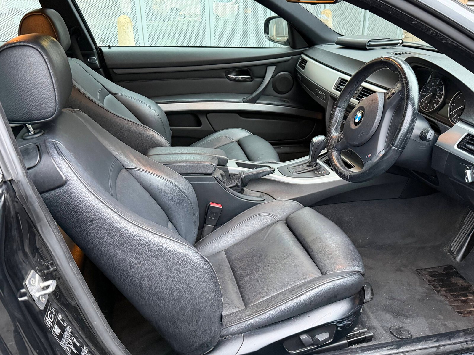 
								BMW 3 Series 2.0 320i M Sport Steptronic Euro 5 full									