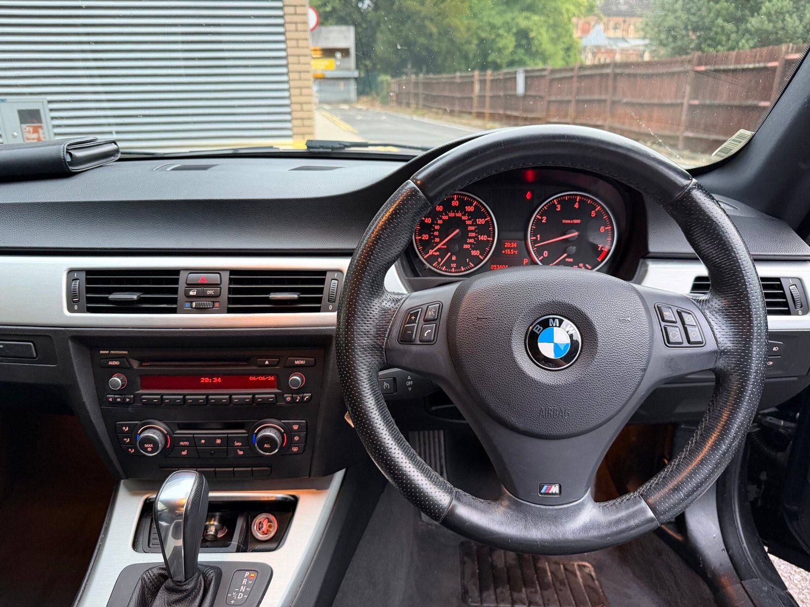 
								BMW 3 Series 2.0 320i M Sport Steptronic Euro 5 full									
