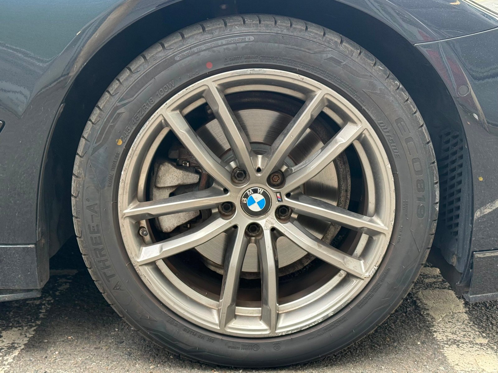 
								BMW 5 Series 2.0 520d M Sport Auto xDrive Euro 6 full									