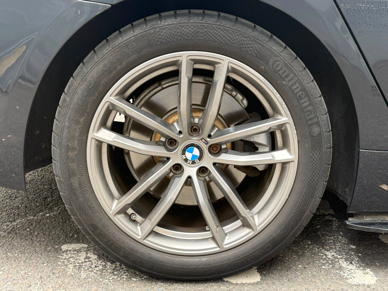 
								BMW 5 Series 2.0 520d M Sport Auto xDrive Euro 6 full									