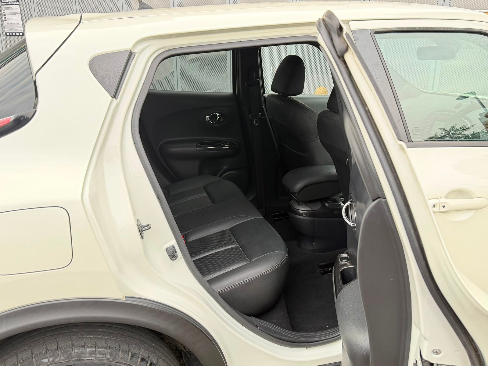 
								Nissan Juke 1.6 Tekna XTRON Euro 6 full									