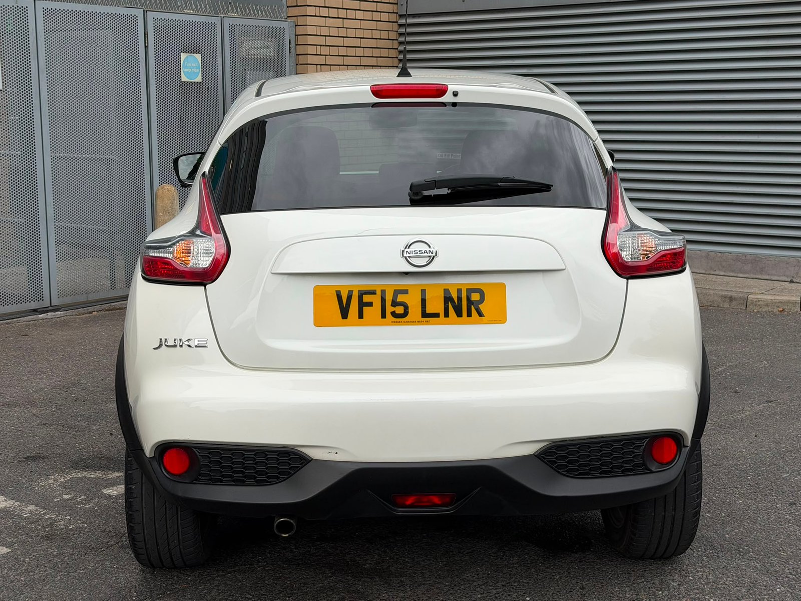 
								Nissan Juke 1.6 Tekna XTRON Euro 6 full									