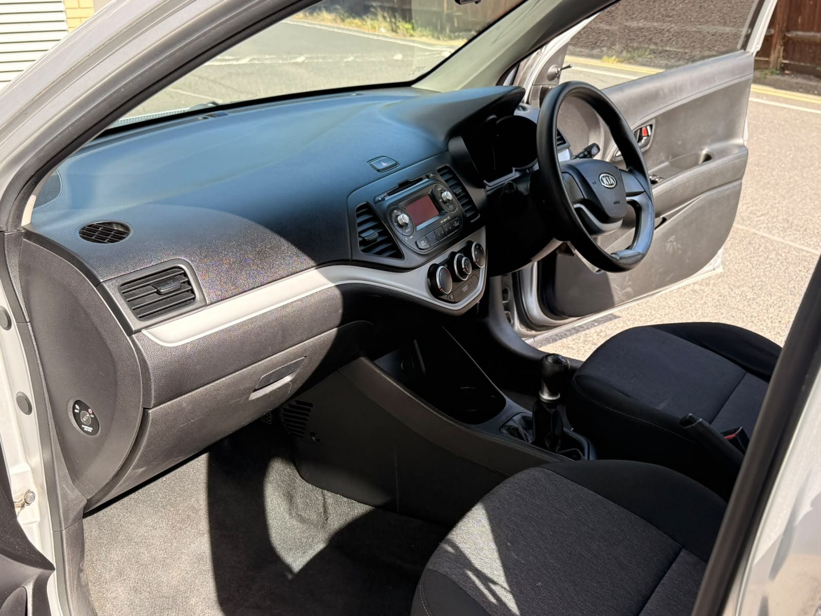 
								Kia Picanto 1.0 1 Euro 5 5dr full									