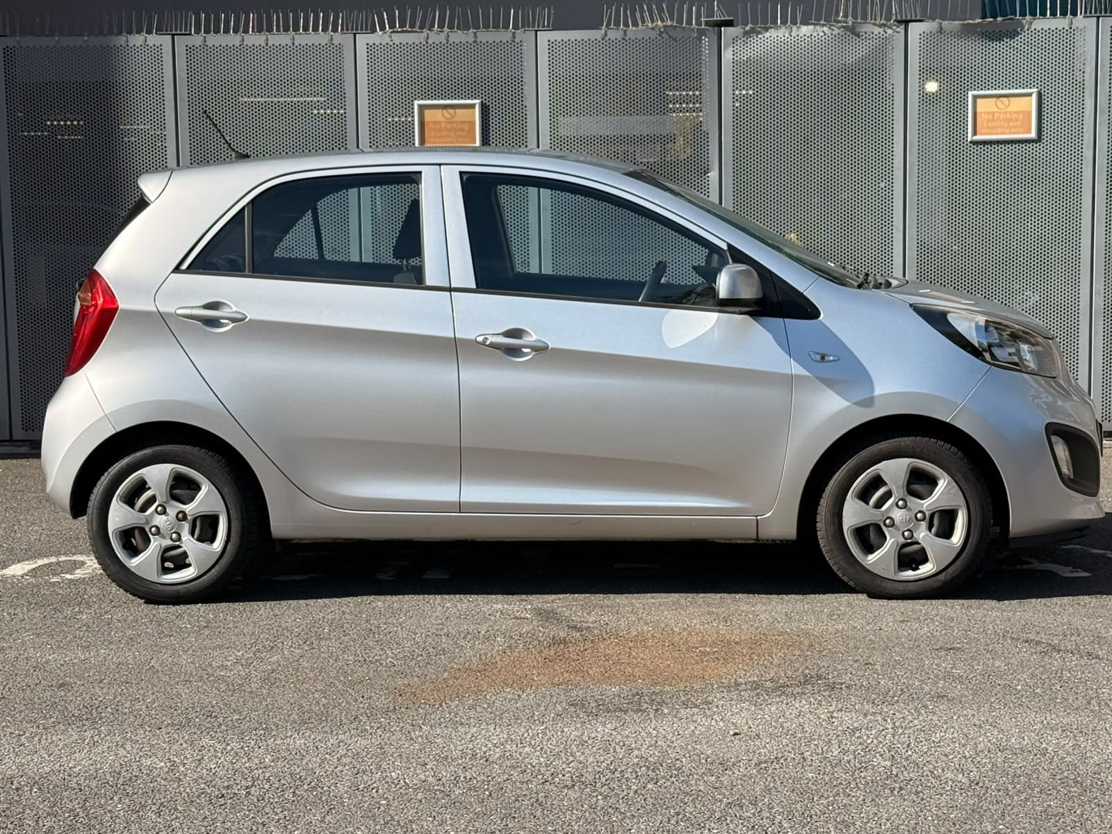 
								Kia Picanto 1.0 1 Euro 5 5dr full									