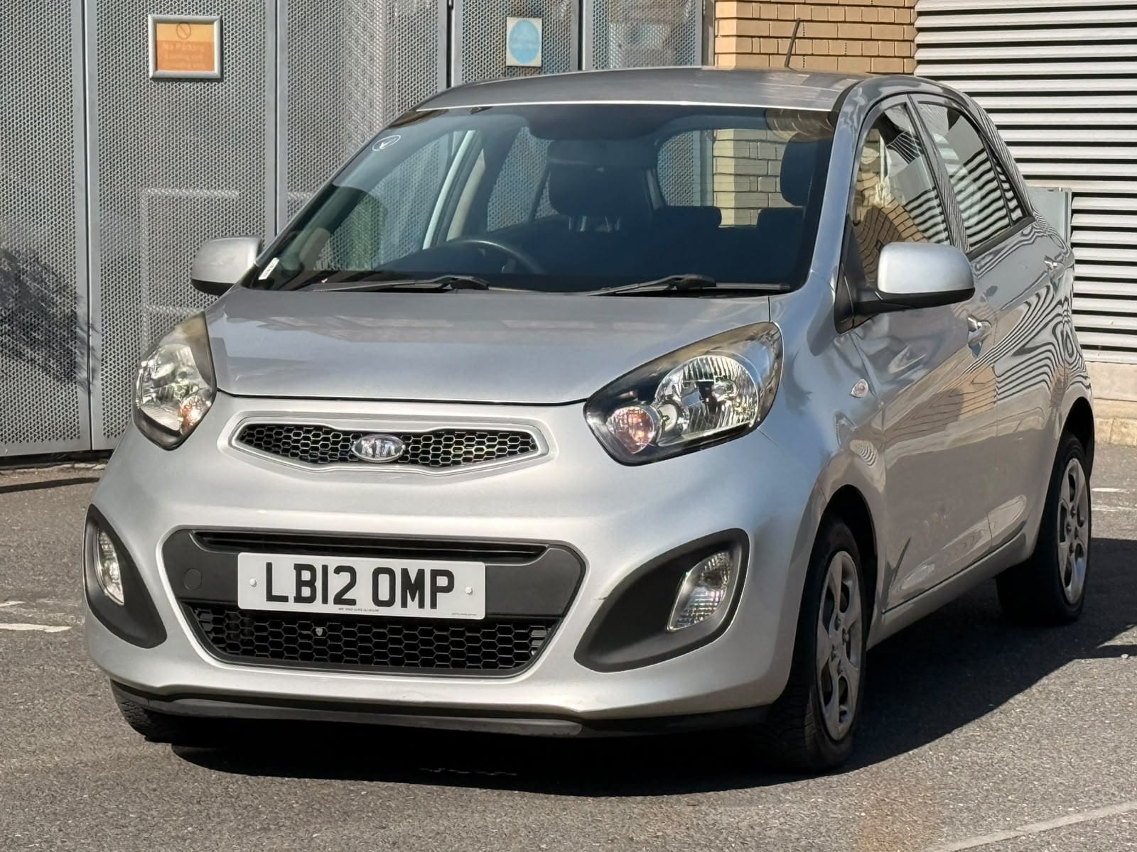 
								Kia Picanto 1.0 1 Euro 5 5dr full									