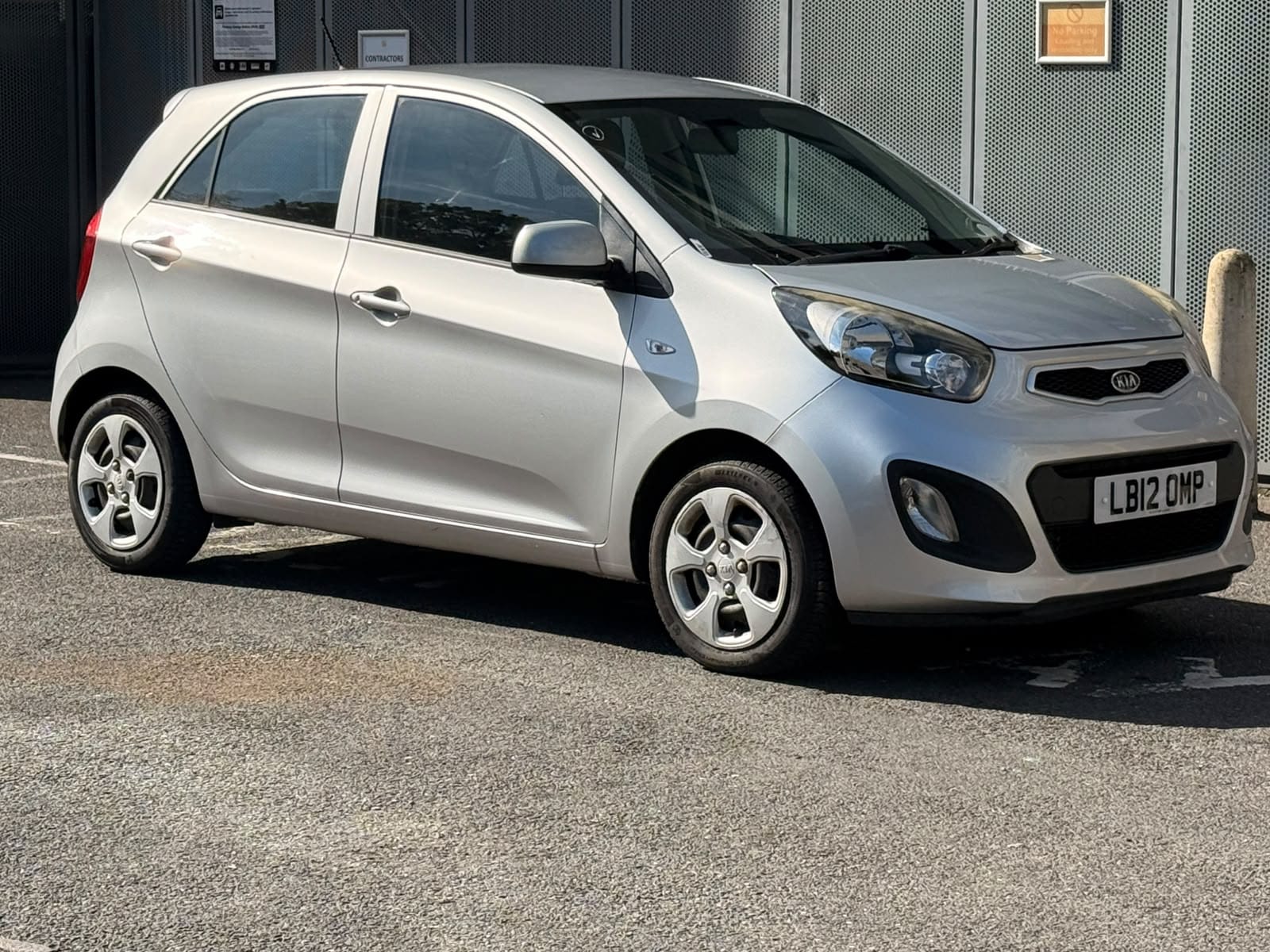 
								Kia Picanto 1.0 1 Euro 5 5dr full									