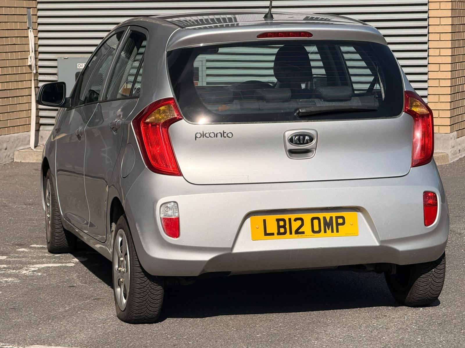 
								Kia Picanto 1.0 1 Euro 5 5dr full									