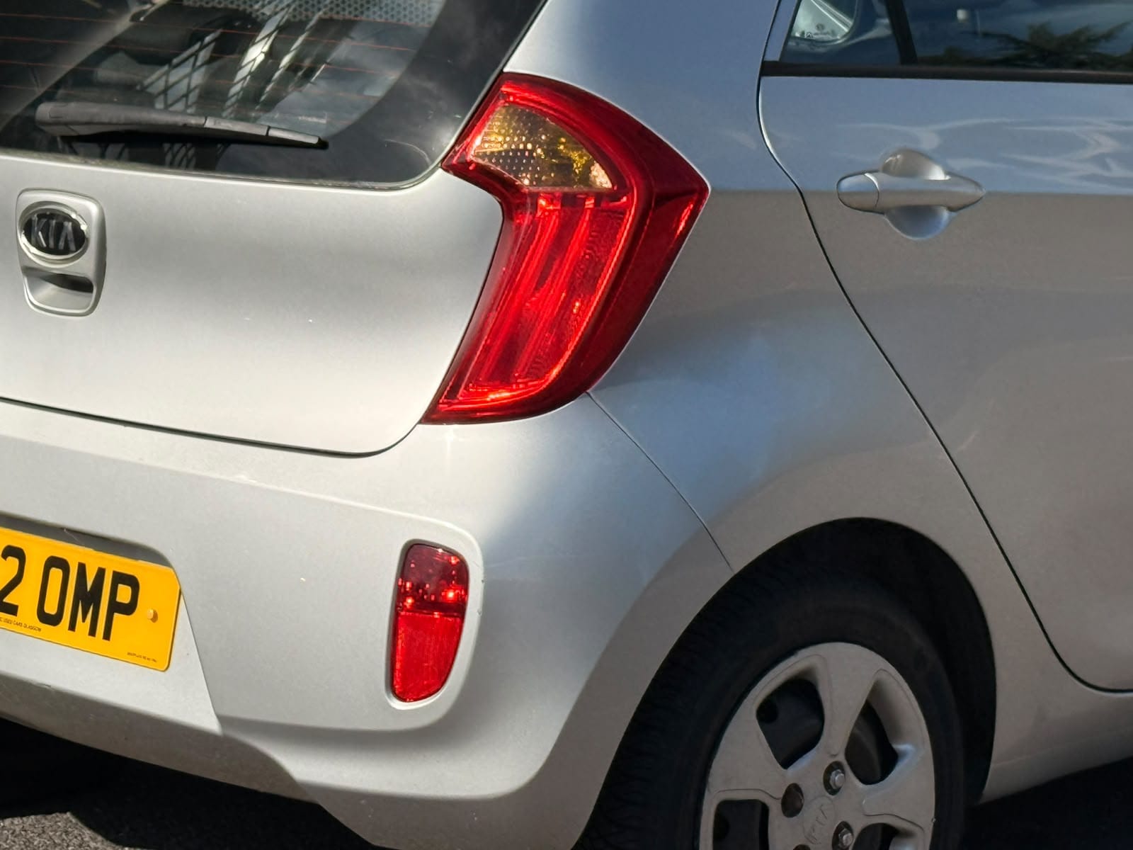 
								Kia Picanto 1.0 1 Euro 5 5dr full									
