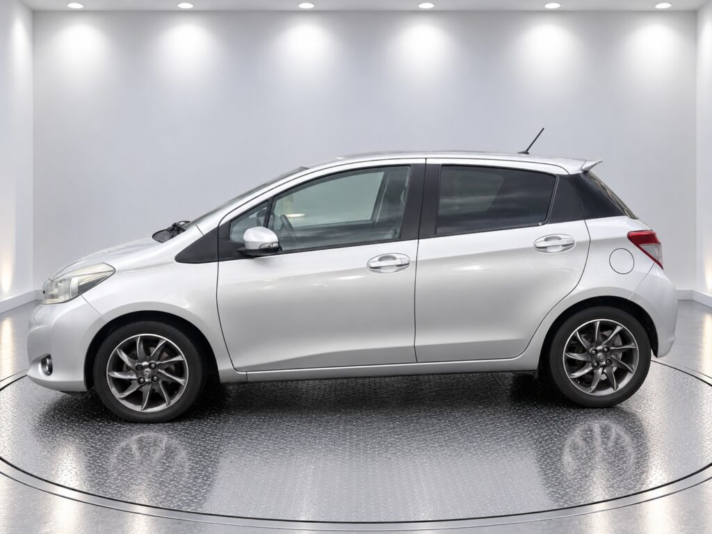 TOYOTA YARIS 1.33 VVT-i Trend 5dr
